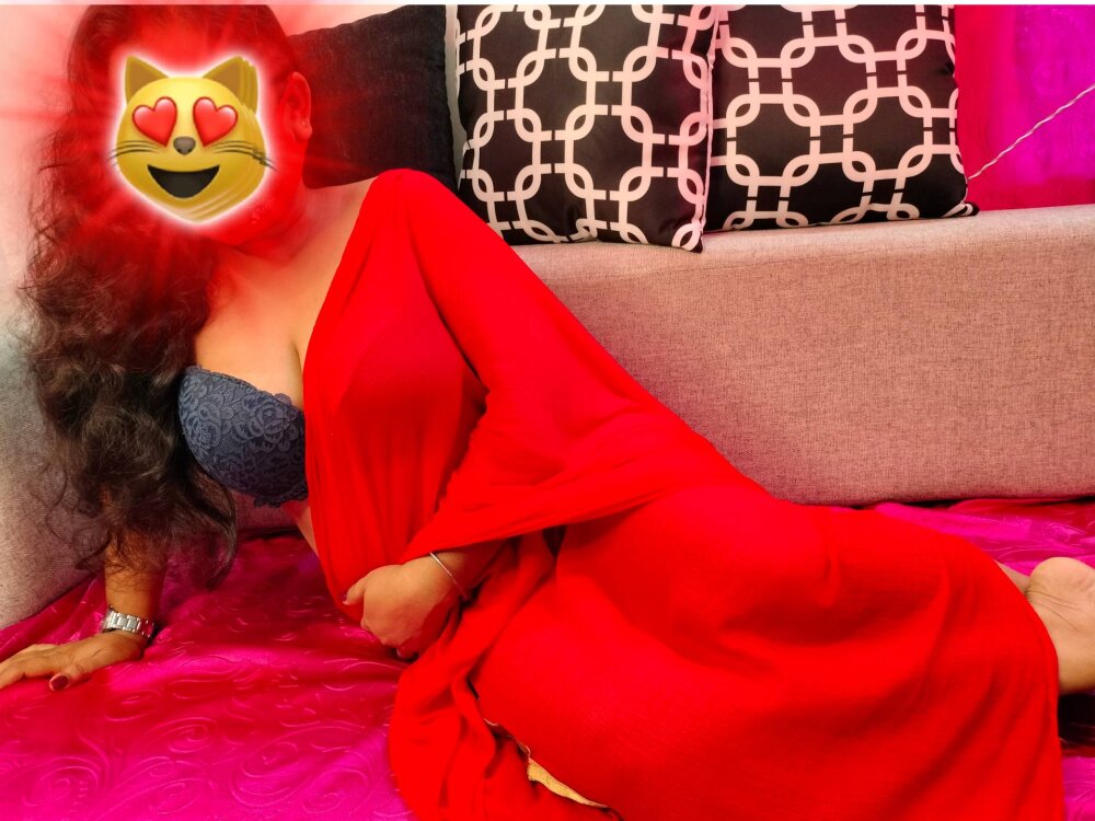 mayra_bhabi 🚎 free nude chat