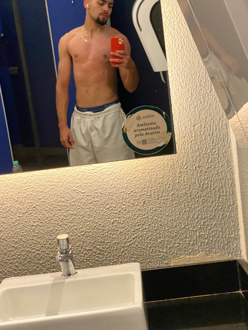 fellipeprina from stripchat