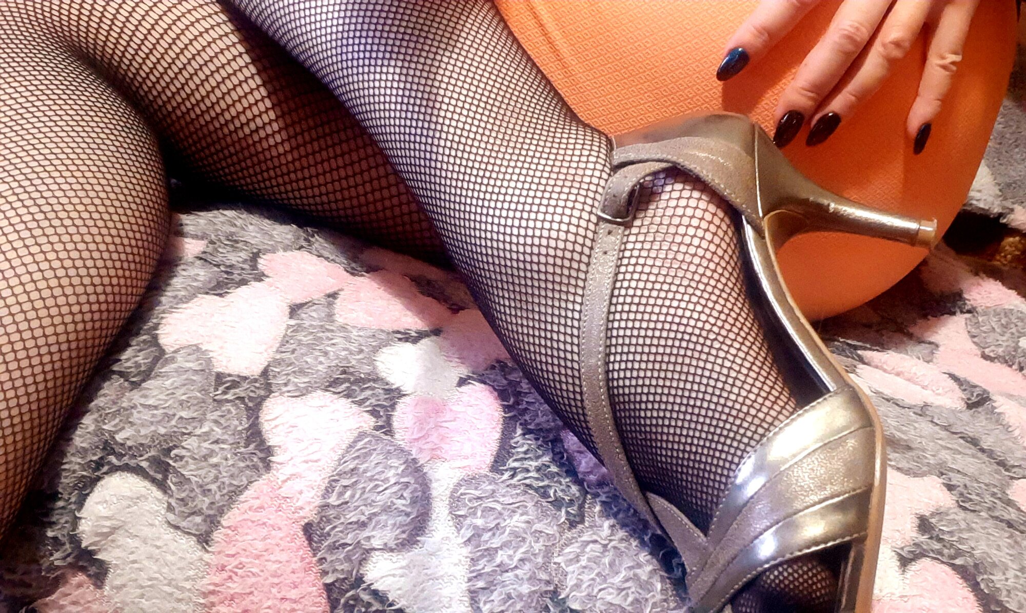 Etty_Gina