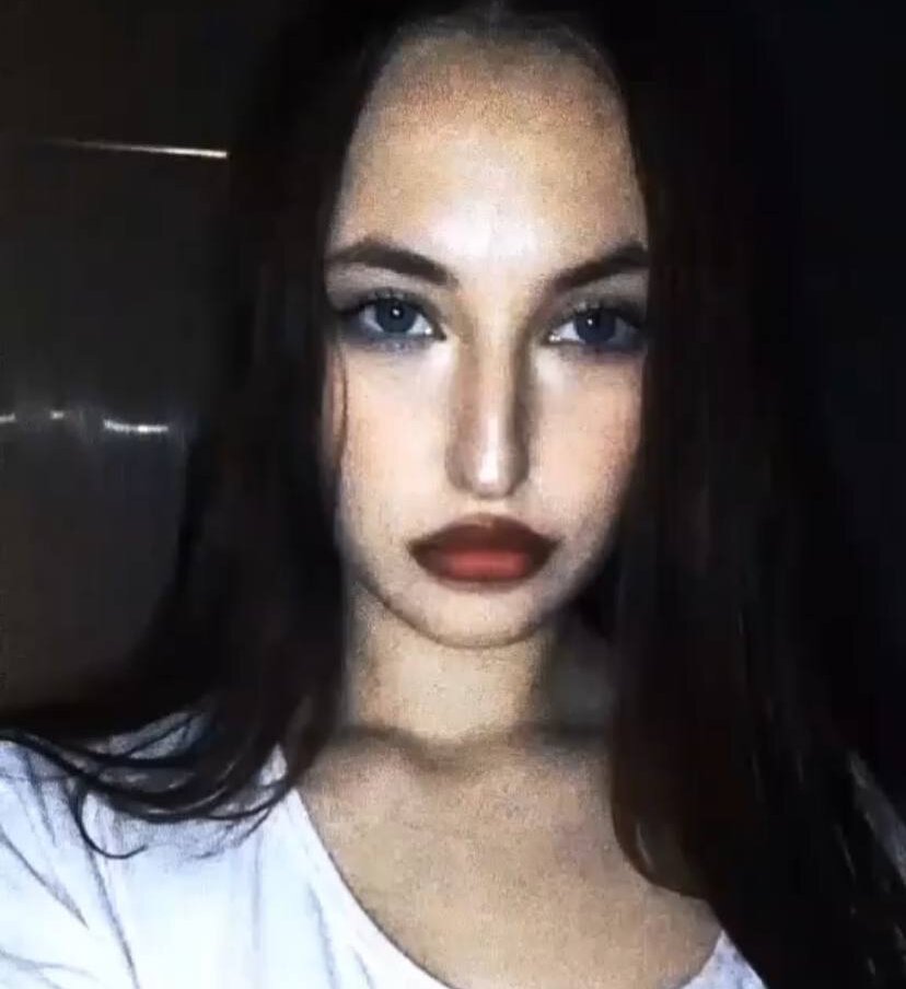6livesex.com elicelash livesex profile in russia cams