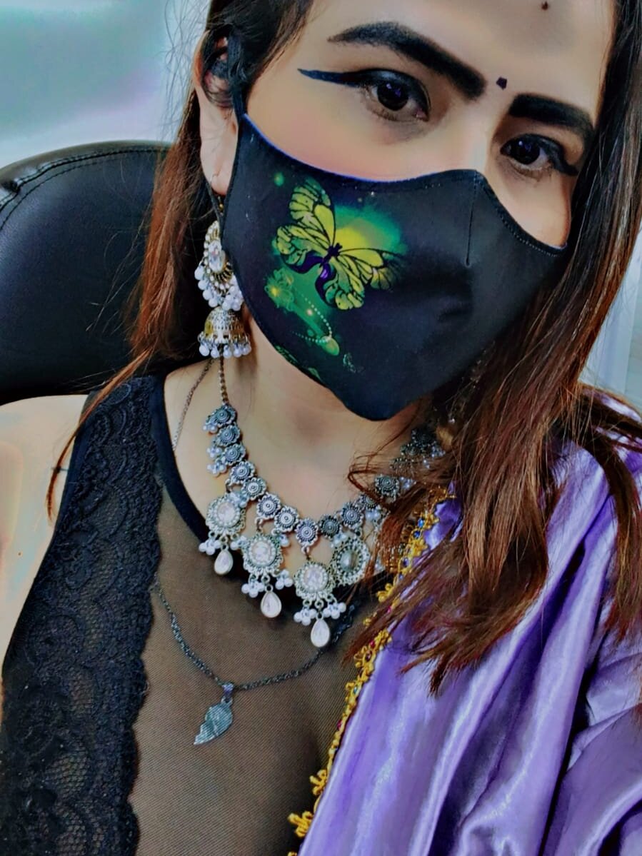 Live sex webcam photo for dayadubey_ #290190666