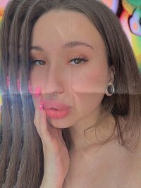 hey_michelle's Offline XXX Chat