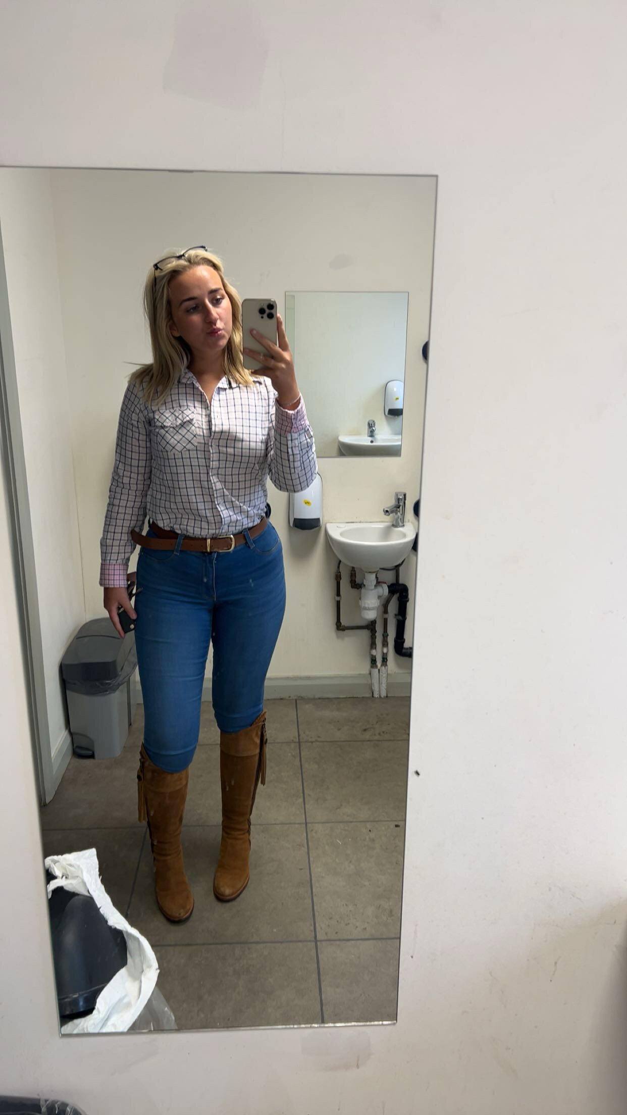 hornytruckerwife770