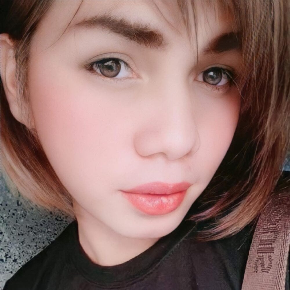 sexymegretle_32's Offline XXX Chat