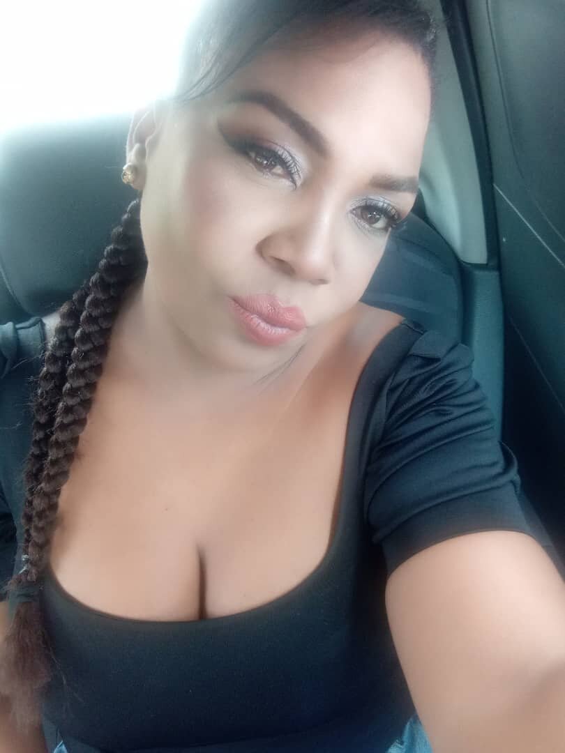 Mia_lovee_