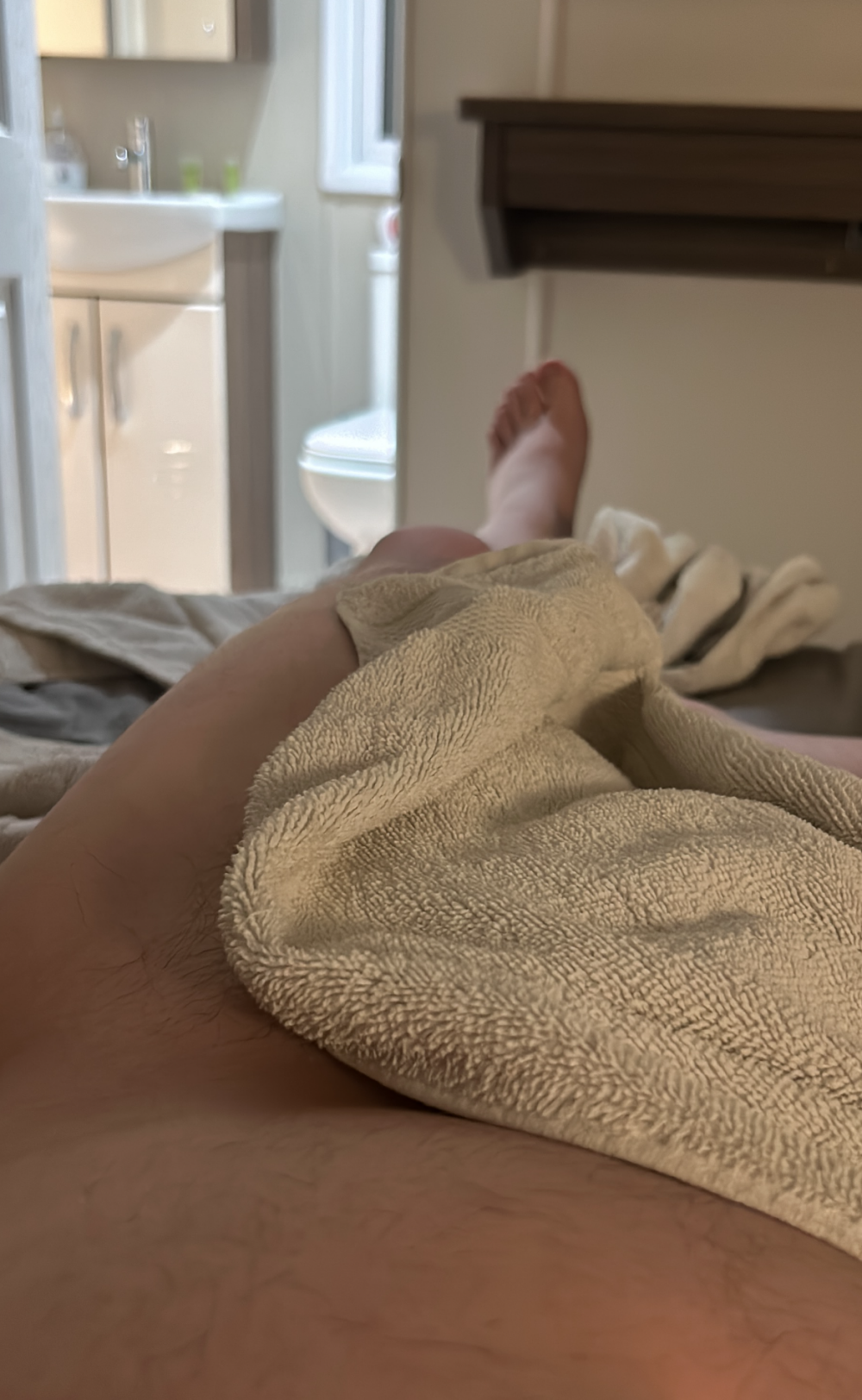 hardcock381990n Offline XXX chat