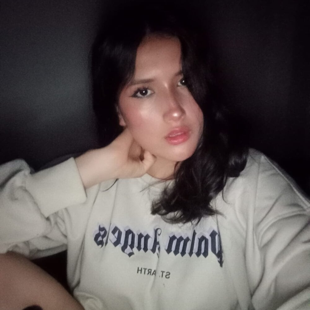 zooe_xx from stripchat