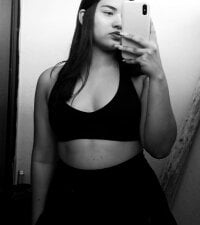 Zaily_zcc's webcam live show