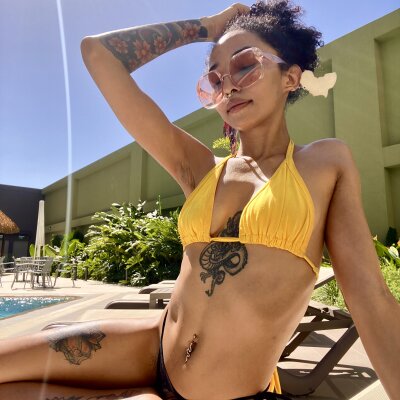 sativa_brown stripchat honnieseed