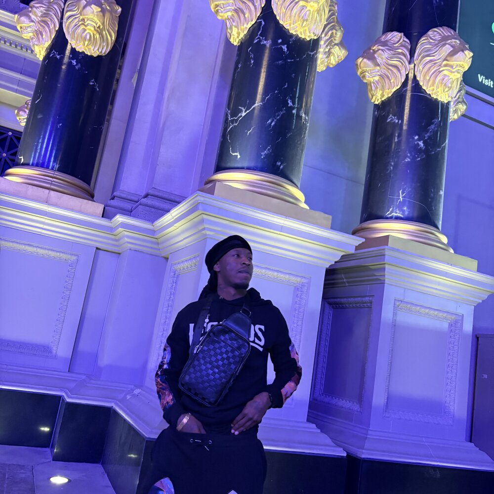 toxicdick23next-door's Offline XXX Chat