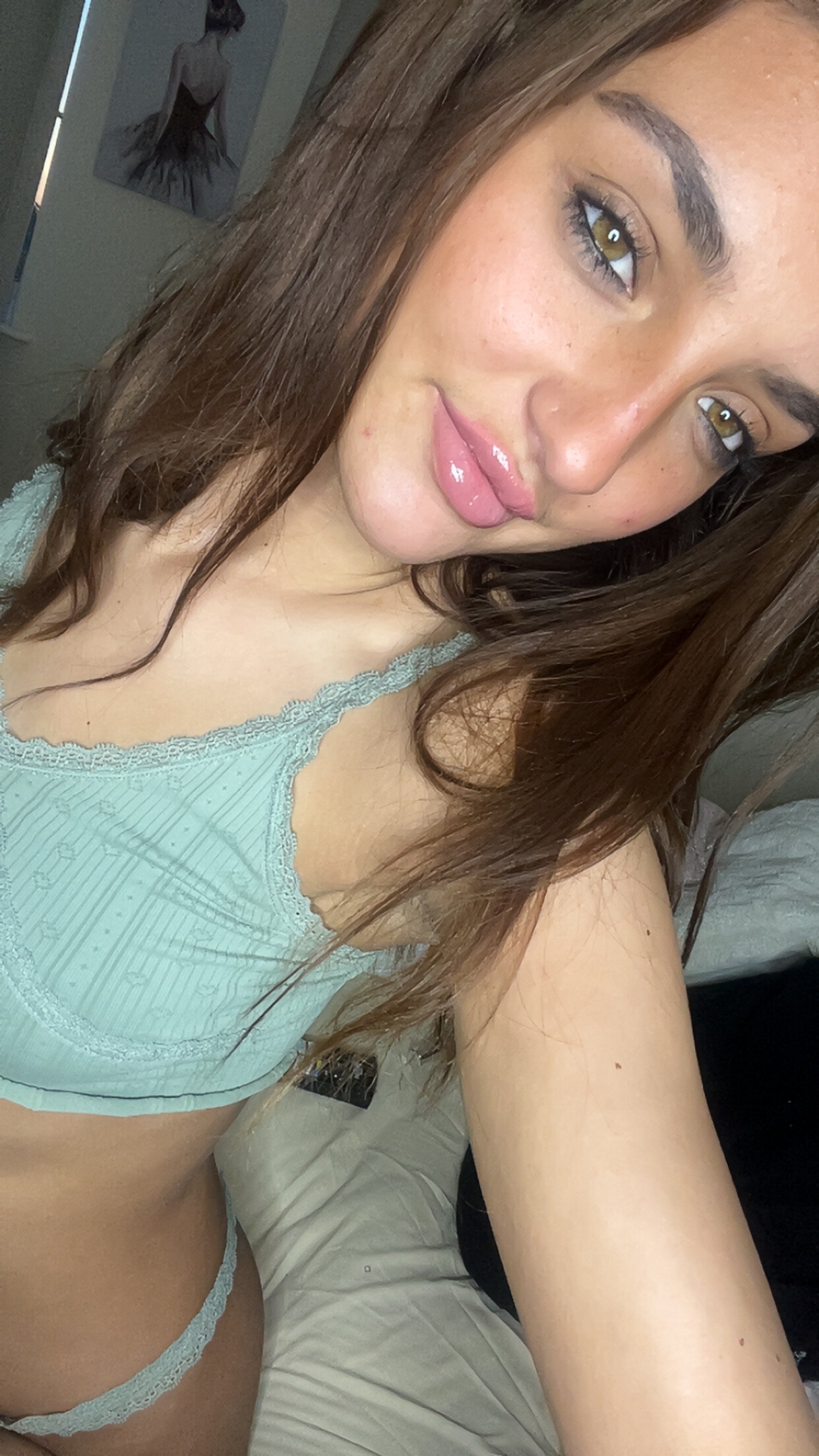 naughtybella05