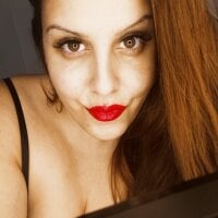 Young_strawberry_xh's Offline Chat Room