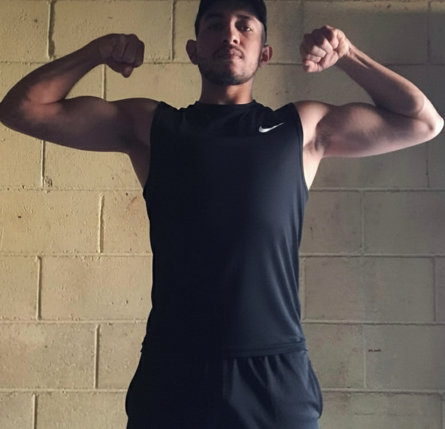 DelgadoSinCara's Offline XXX Chat