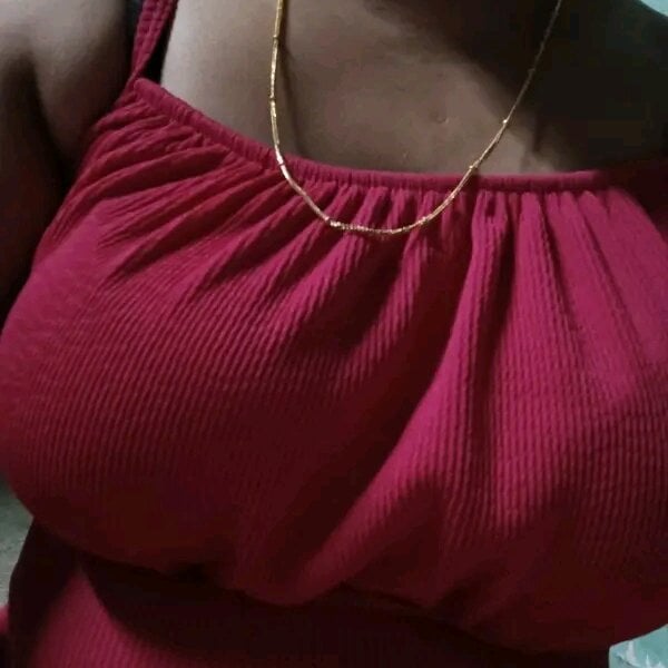 Pujahot_hot's Offline XXX Chat