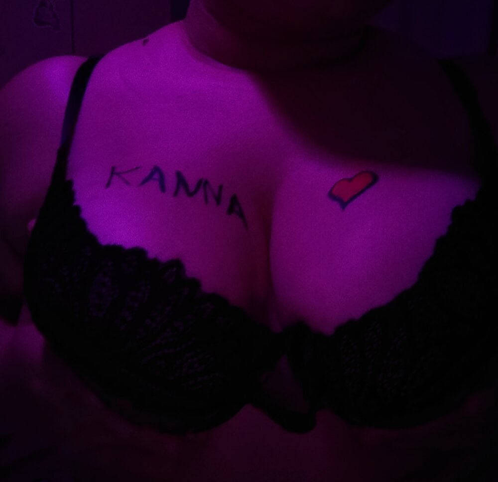 iluvcams.com kannapacks livesex profile in always-by-your-side-33 cams