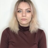 JanetFlorees' Offline Chat Room