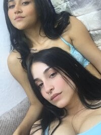 grupgirls_horny's Offline Chat Room