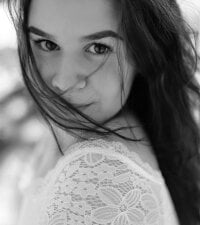 Jennifer_Taylor's Offline Chat Room