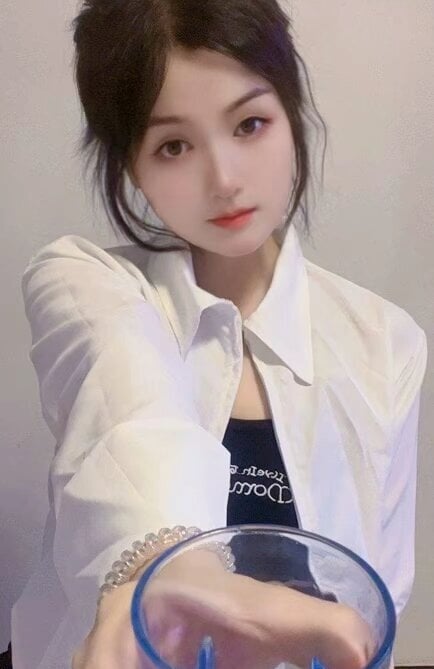 tiankongyun01 Offline XXX Chat
