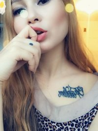 nishka_cum's Offline Chat Room