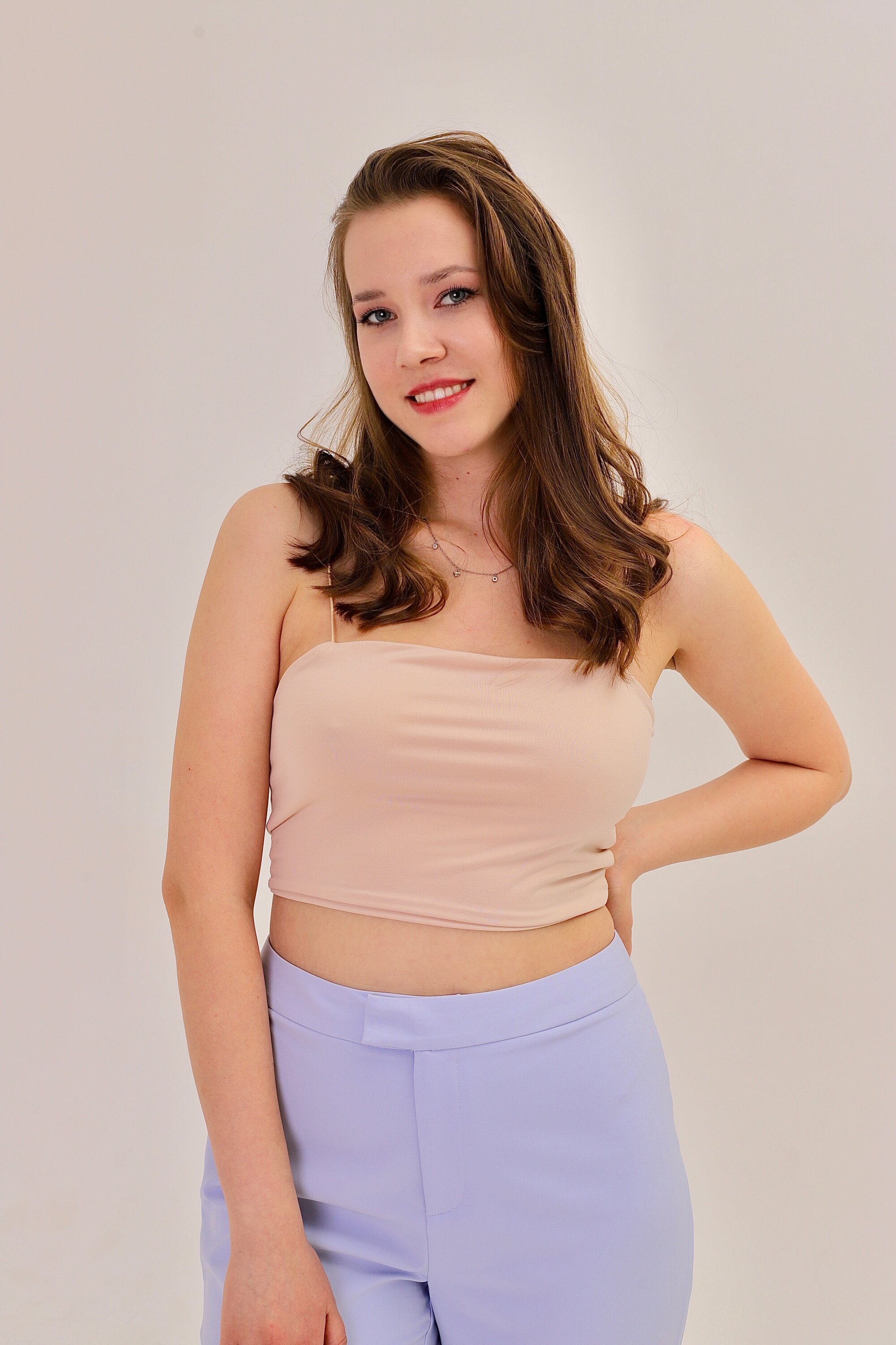 Bella_Machaper