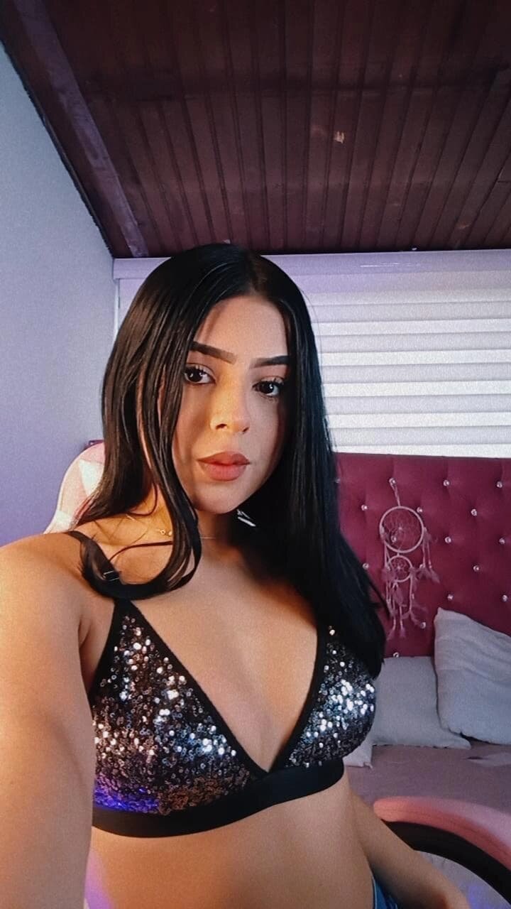 Talia_rouge