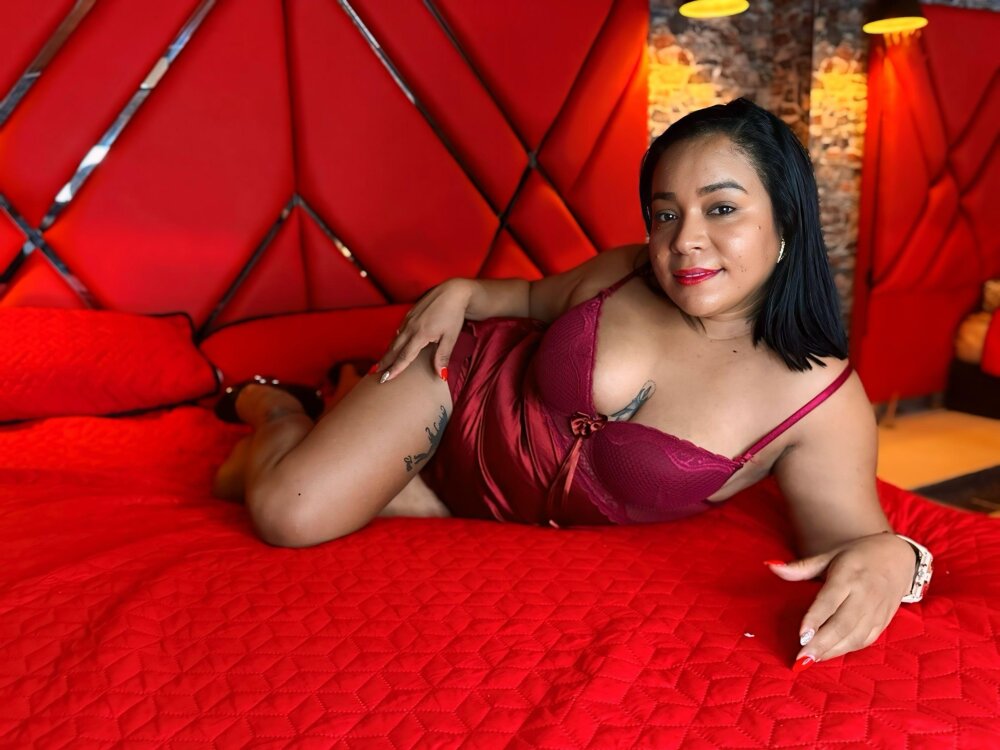 myliveeroticcams.com pervertlatina livesex profile in hairy cams