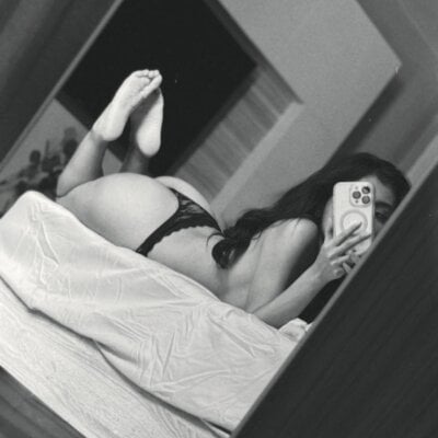 itsjoy_universex on StripChat