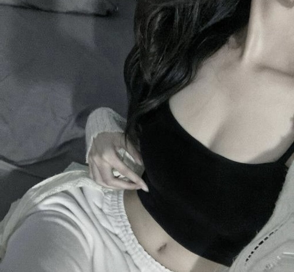 stripchat -mayhan11 Live Webcam Featured On elivecams.com
