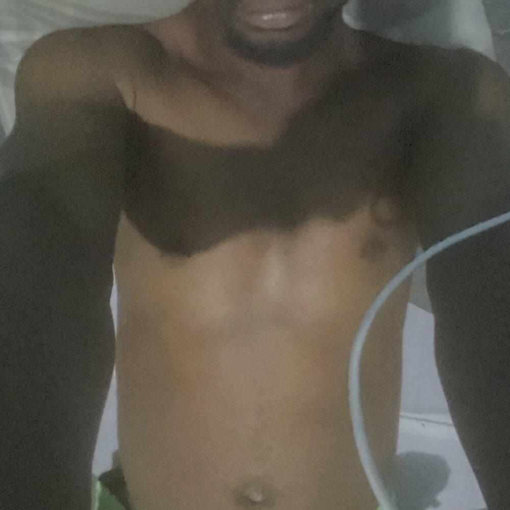 icedick0933's Offline XXX Chat