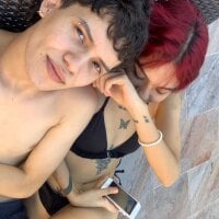 justin_and_connie's Offline Chat Room