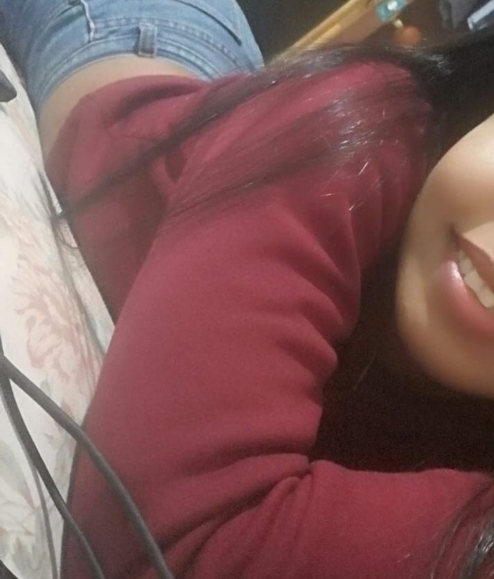 marianitha_44 webcam profile - Swiss