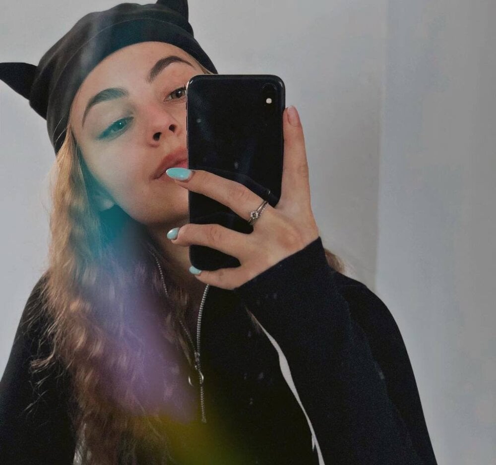 Elizabeth_Porter Cam Model: Free Live Sex Show & Chat Stripchat