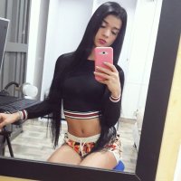 queenemily's Offline Chat Room