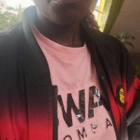 Blackish_me's Offline Chat Room