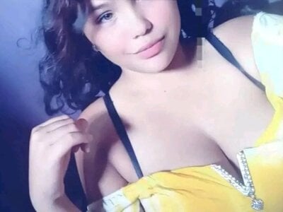 ErisMoore Female Shaven Free Cam Nude