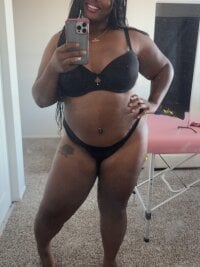 queendommi's webcam live show