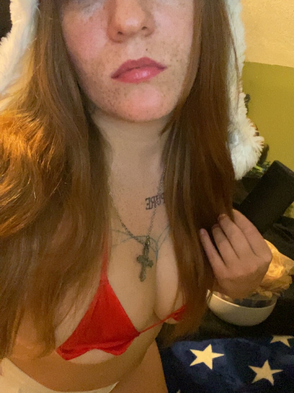 bankruptbabe Offline XXX-Chat
