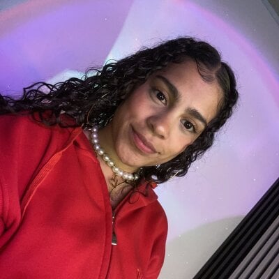 NINA_18_YEARS on StripChat