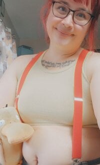 SweetNerdyMilf's Webcam Show