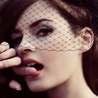 wonder_girl_'s Offline Chat Room
