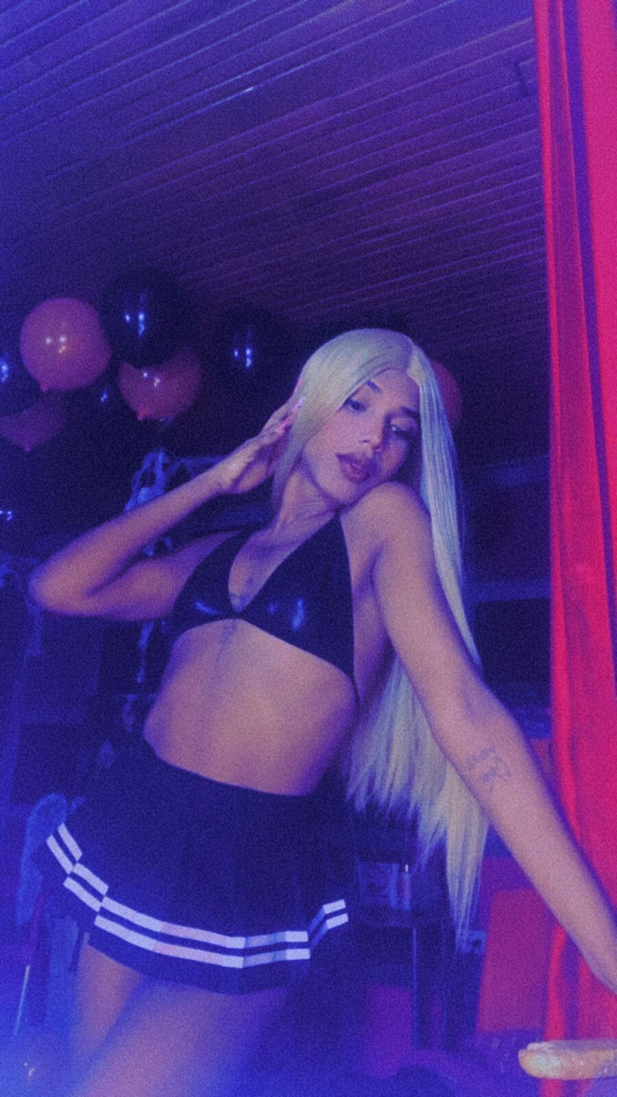 Mia_sweetts