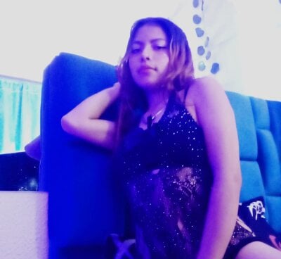 EmmaRosse16 - Stripchat Girl 