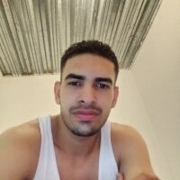 RoomOfPleasure20's Offline Chat Room