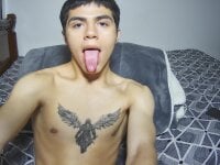 Model Nicolas_And_Alexa