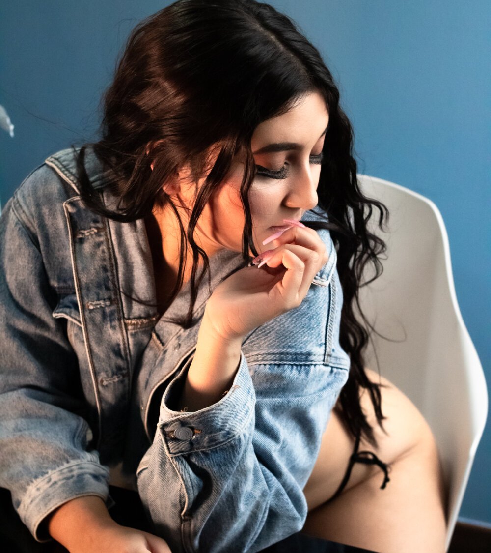 Hana_cole profile
