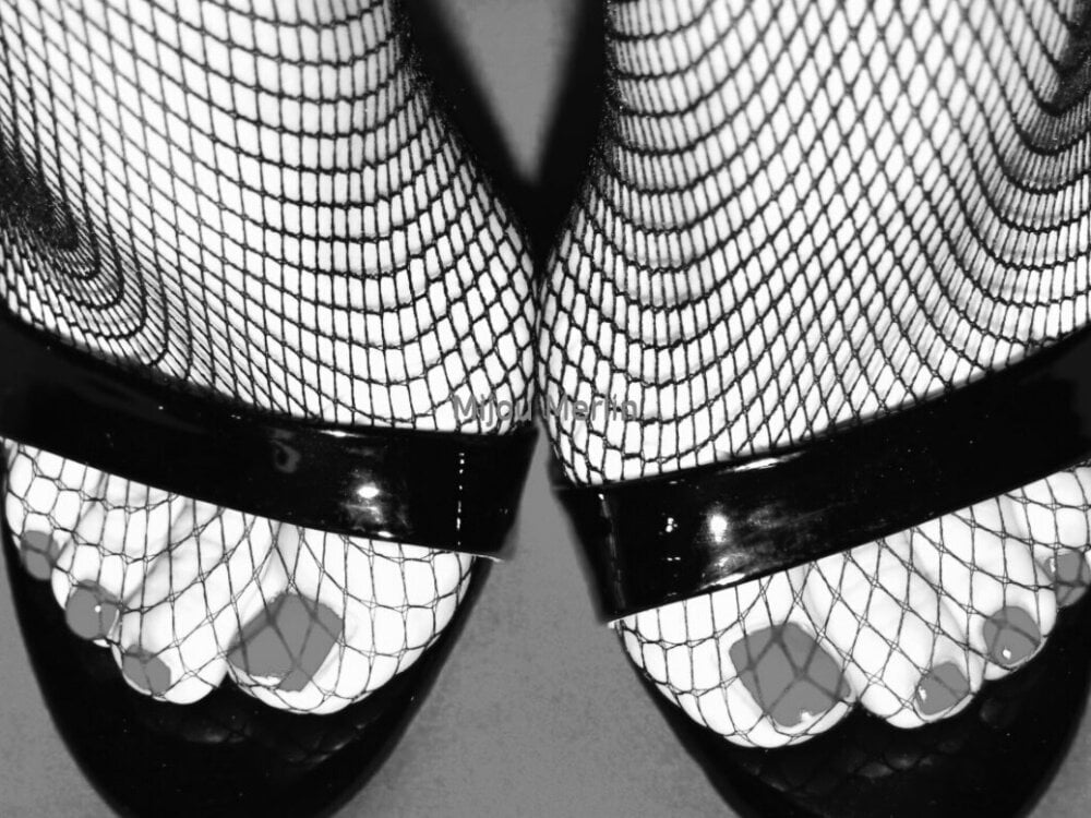Cam girl Mijou_Merlin