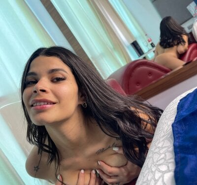 Leah_Honey26 - handjob