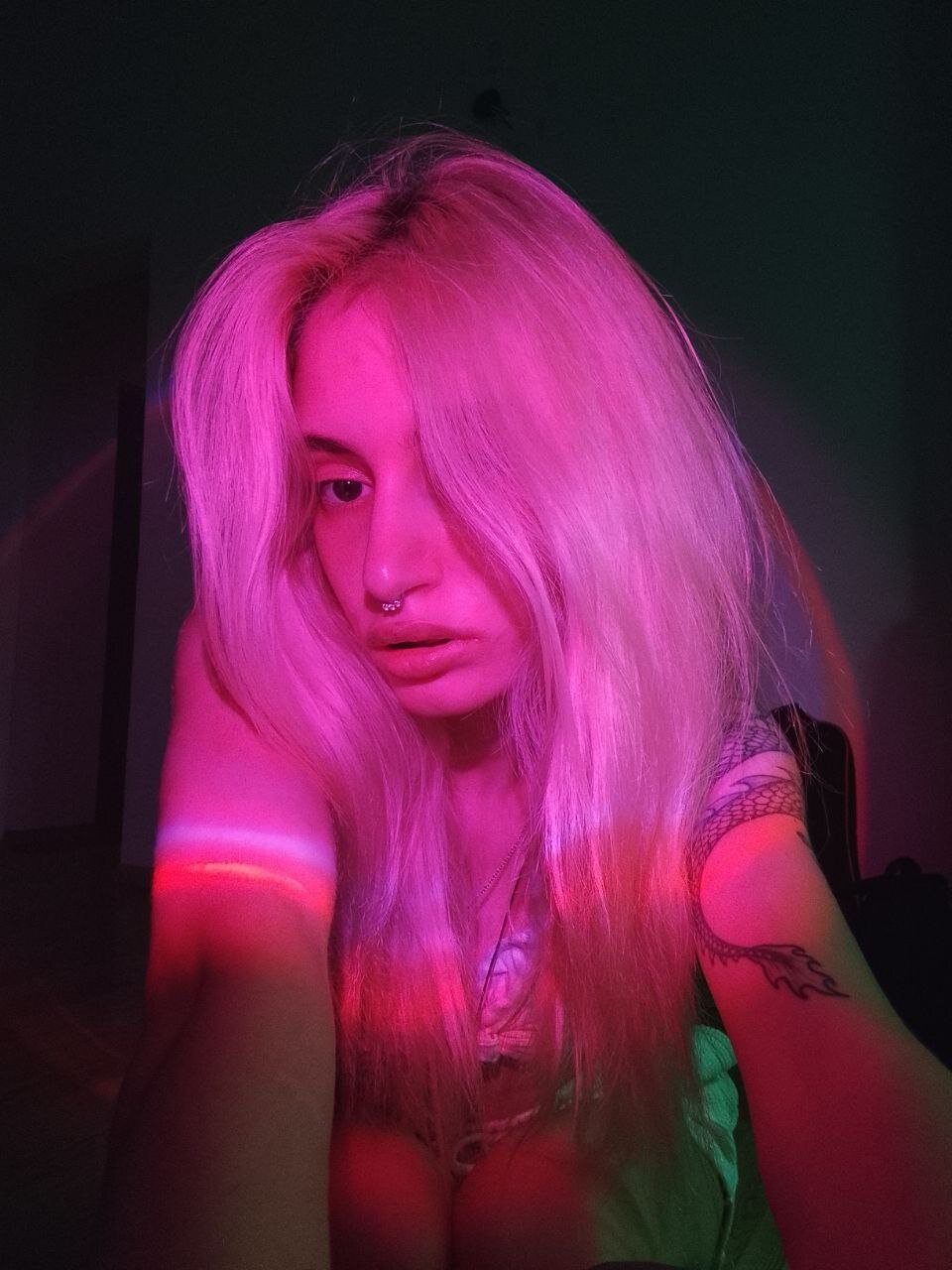 lesyawhite