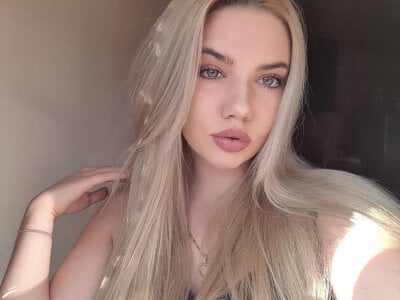 real web cam sex VanessaDoll24